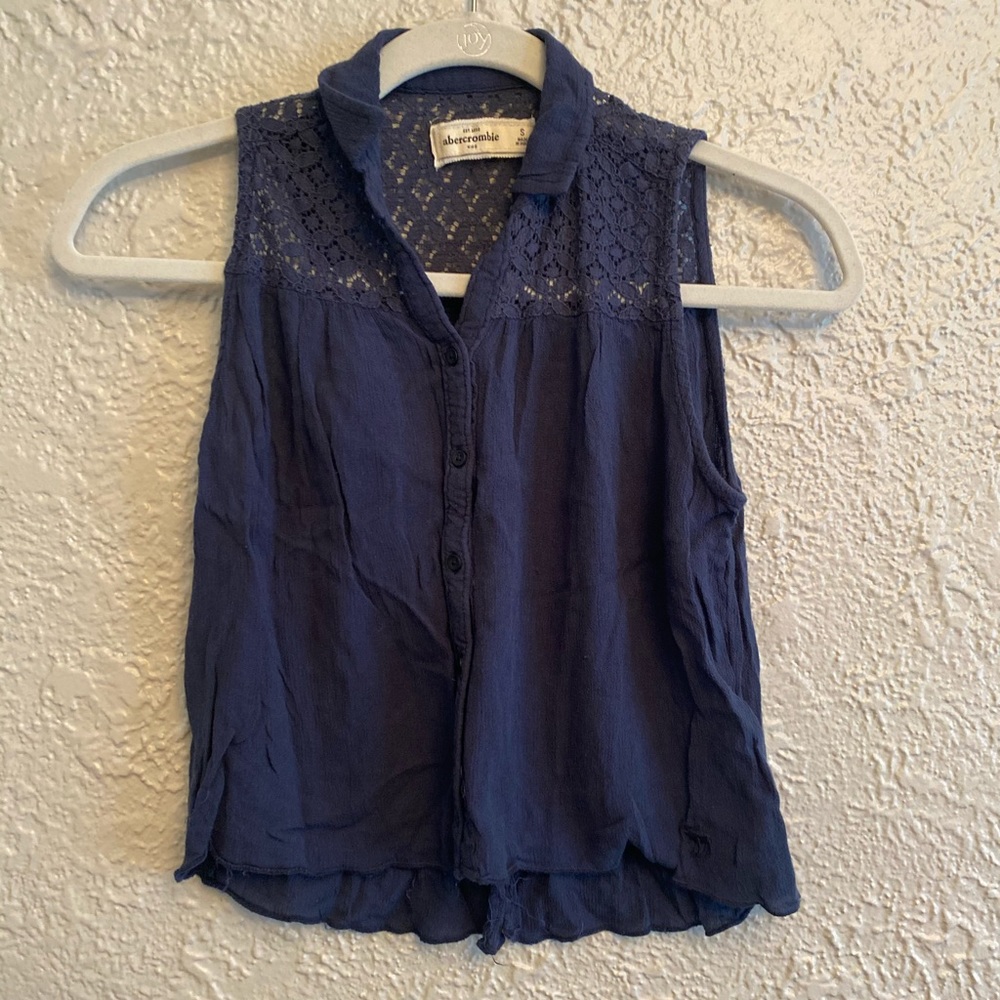 Abercrombie kids tank top.